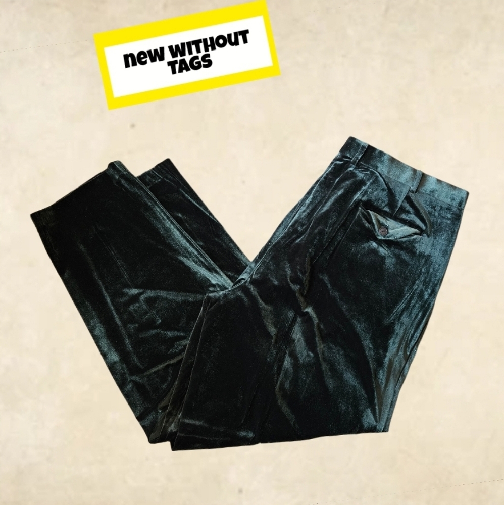 New without Tags IL CANTO , ITALIAN DESIGNER PANTS, Green VELVET PANTS, 42